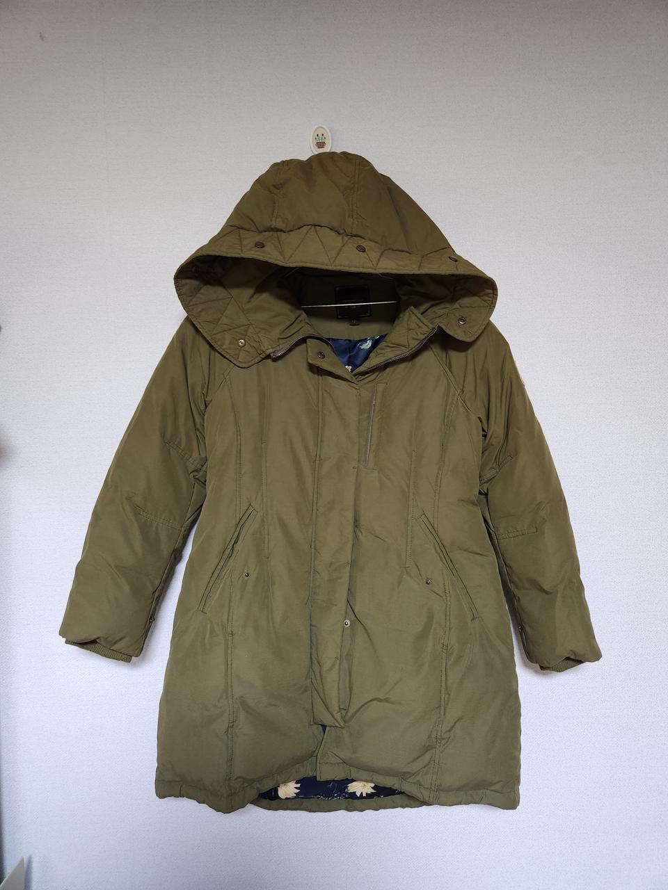 써스데이아일랜드 팔자수 오리털 패딩 S