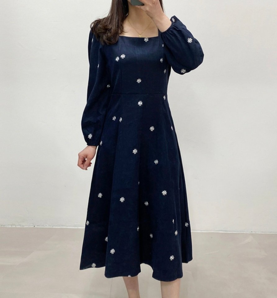 스퀘어넥 꽃자수 롱원피스 | 세컨웨어