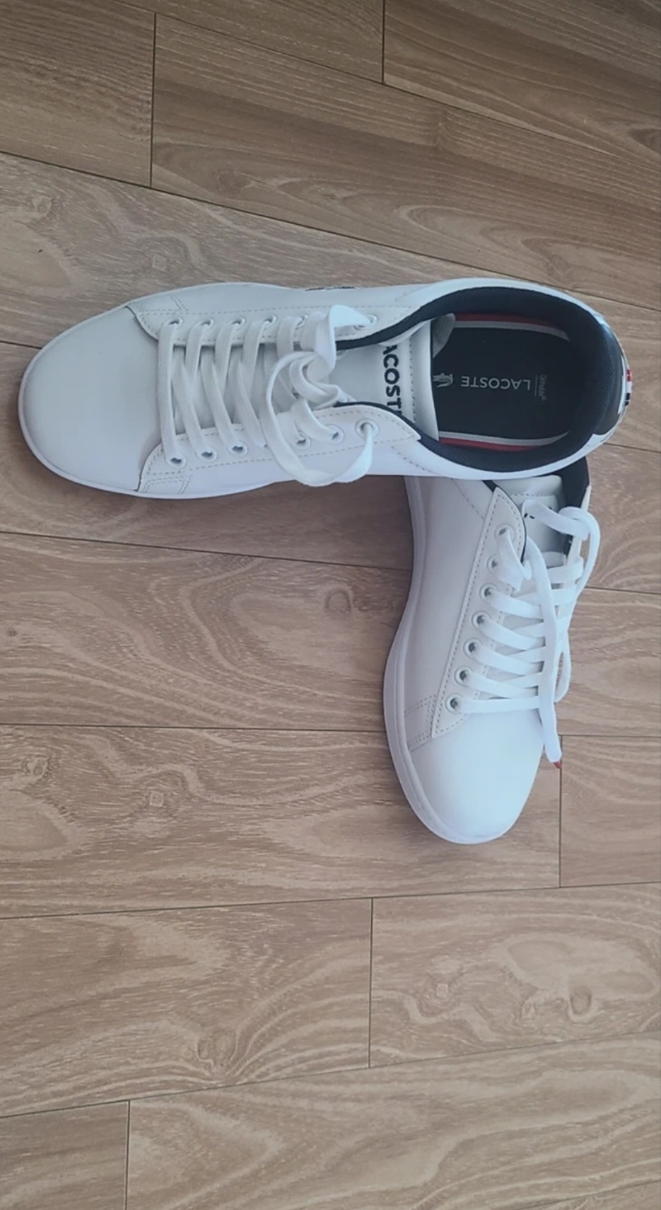 라코스테 운동화