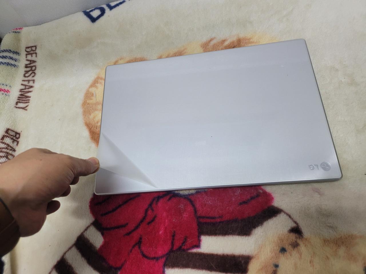 LG Z355 램4g i5-3317 13인치 판매합니다..