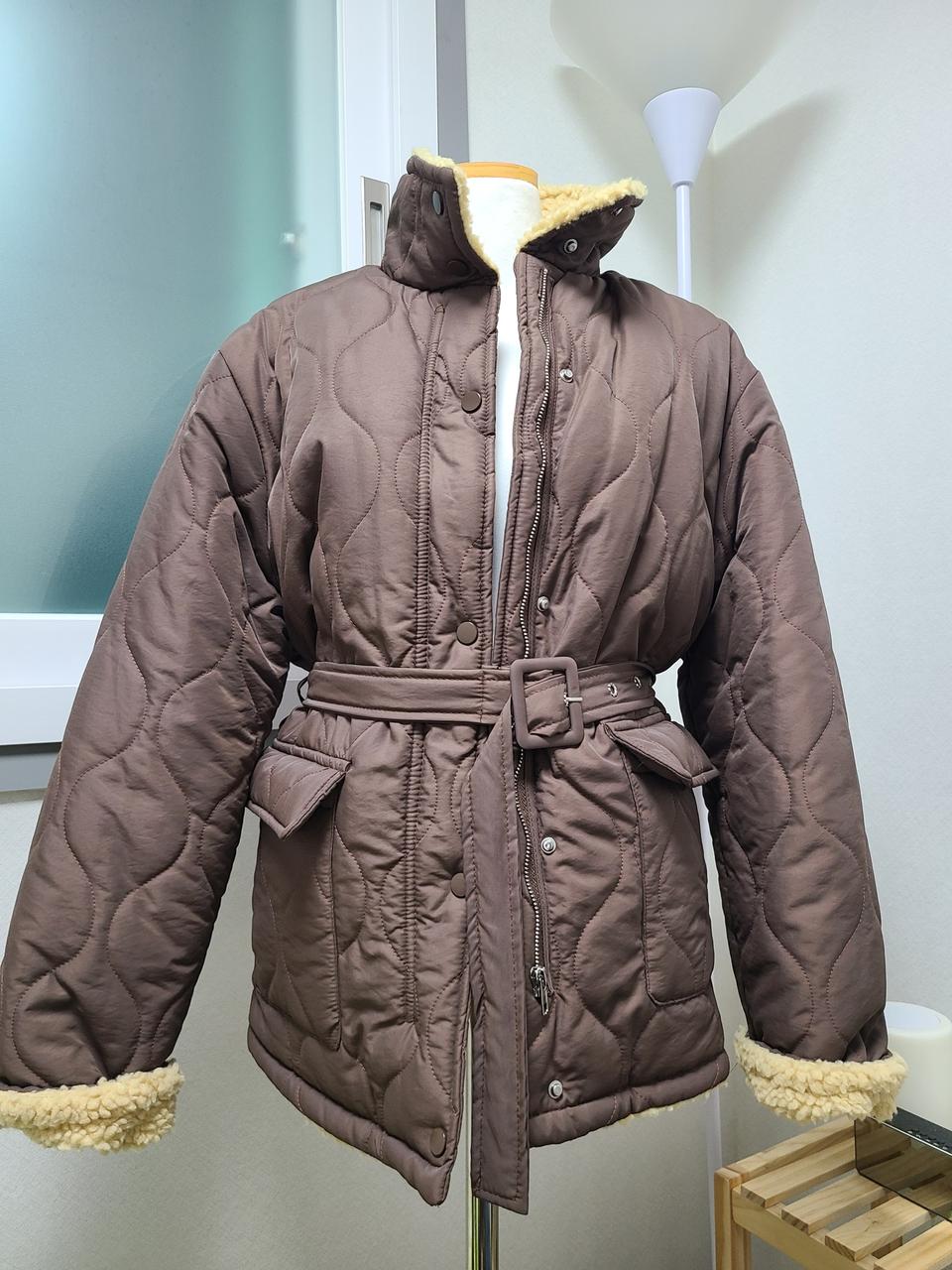 양털 벨트 패딩