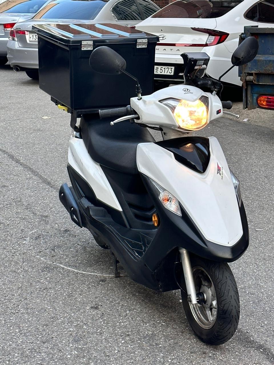 VF100P / 22년식 배달셋팅완료 깔끔한차량 115만원 판매합니다