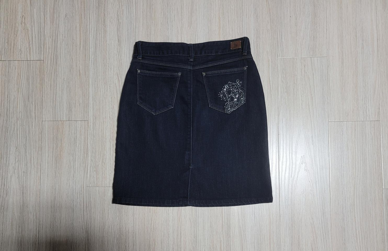 [27]여자정품 헤지스 큐빅장식 청치마(헤지스 패치청치마)