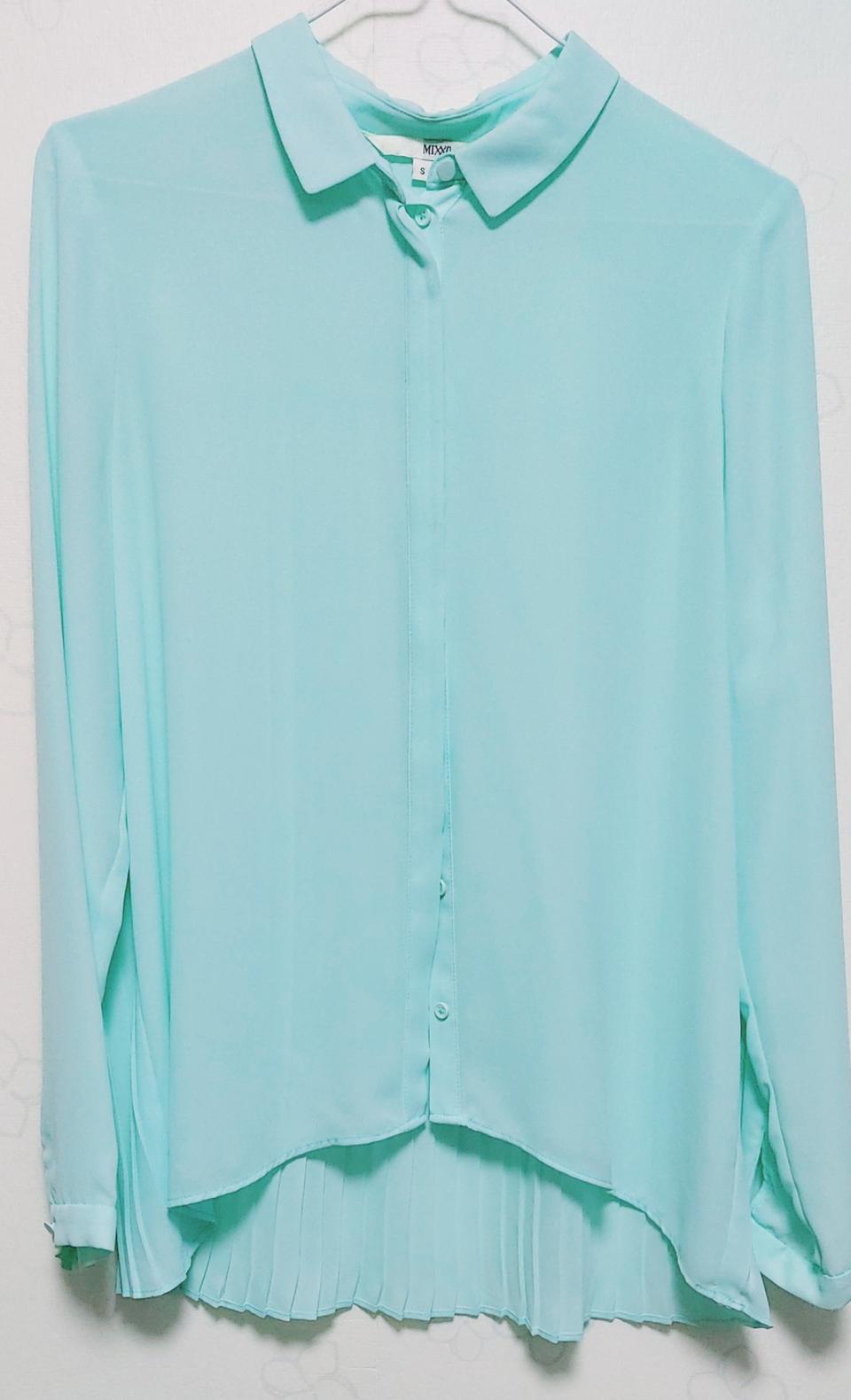 여성 블라우스 S (Mixxo)