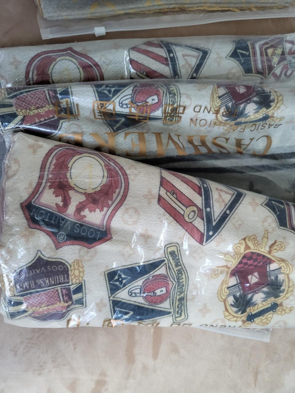 울목도리 마크 행운의 클로버와 꽃 울목도리