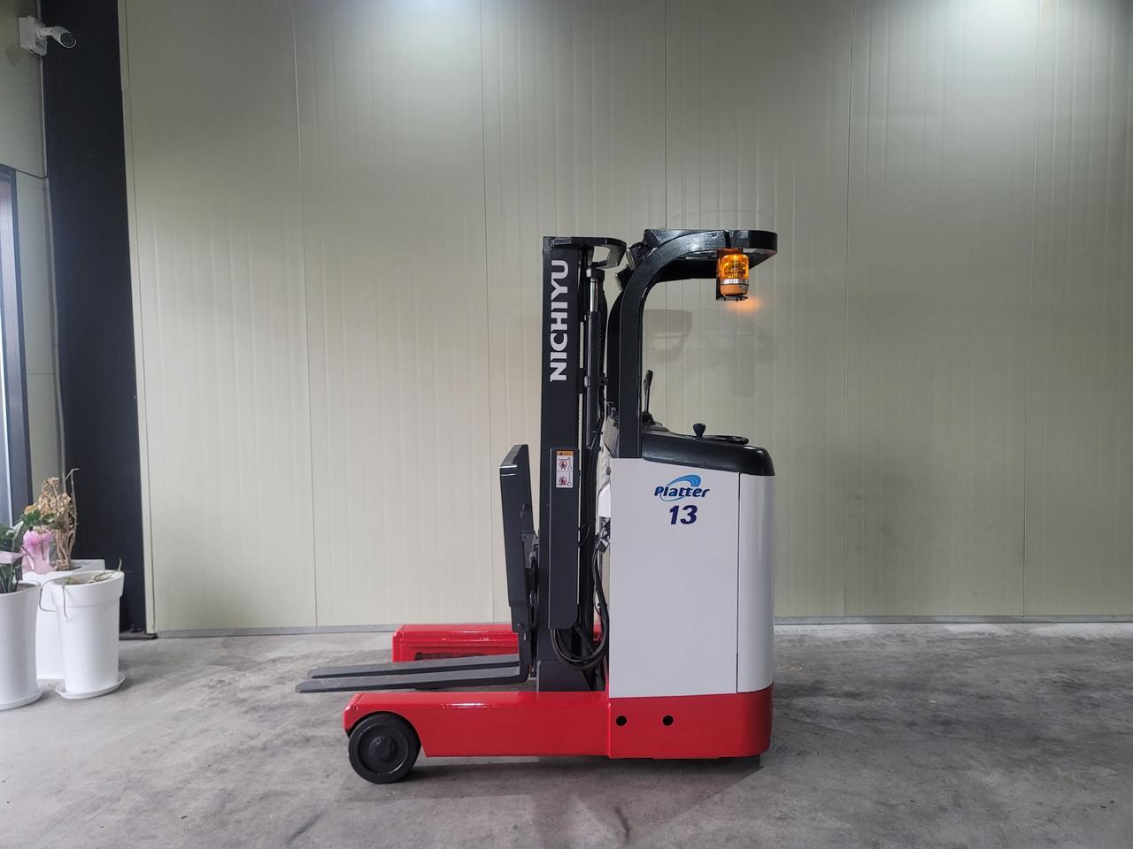 저상형 입식 전동지게차 1.3톤