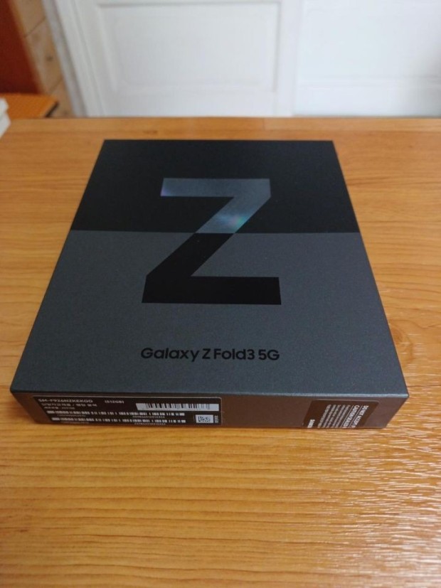 갤럭시폴드3 자급제 512가 풀박스 팝니다