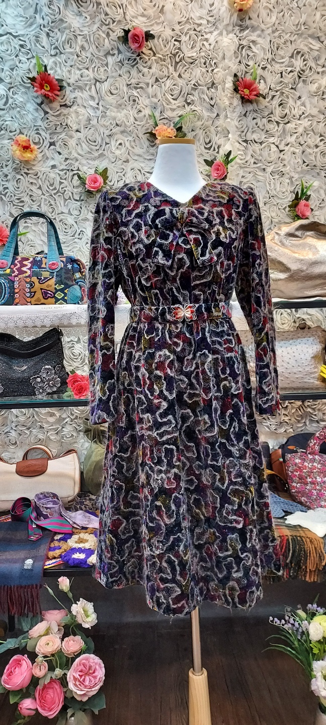 고급 맞춤 벨벳 원피스 (55)