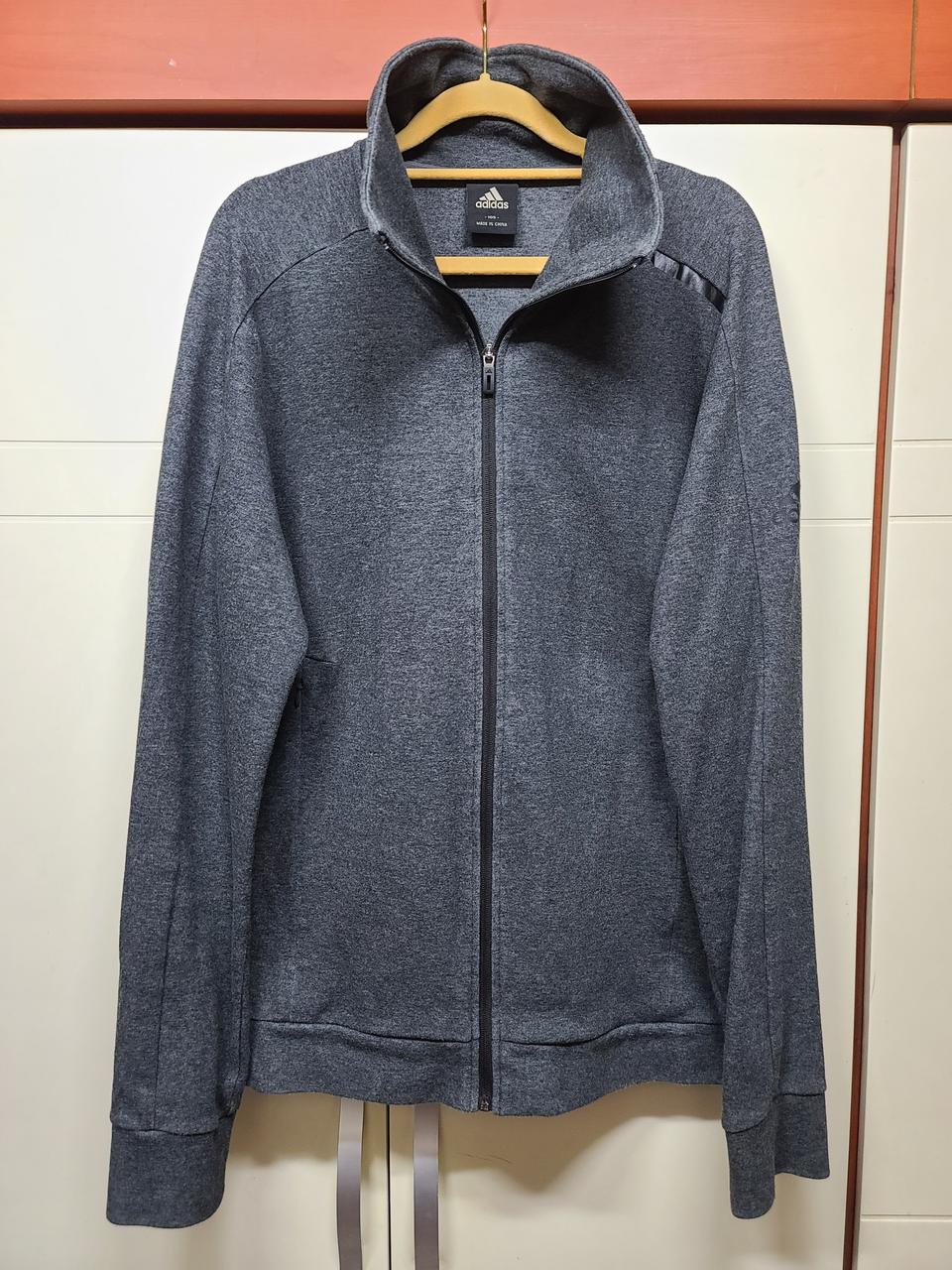 아디다스 언더아머 중고의류