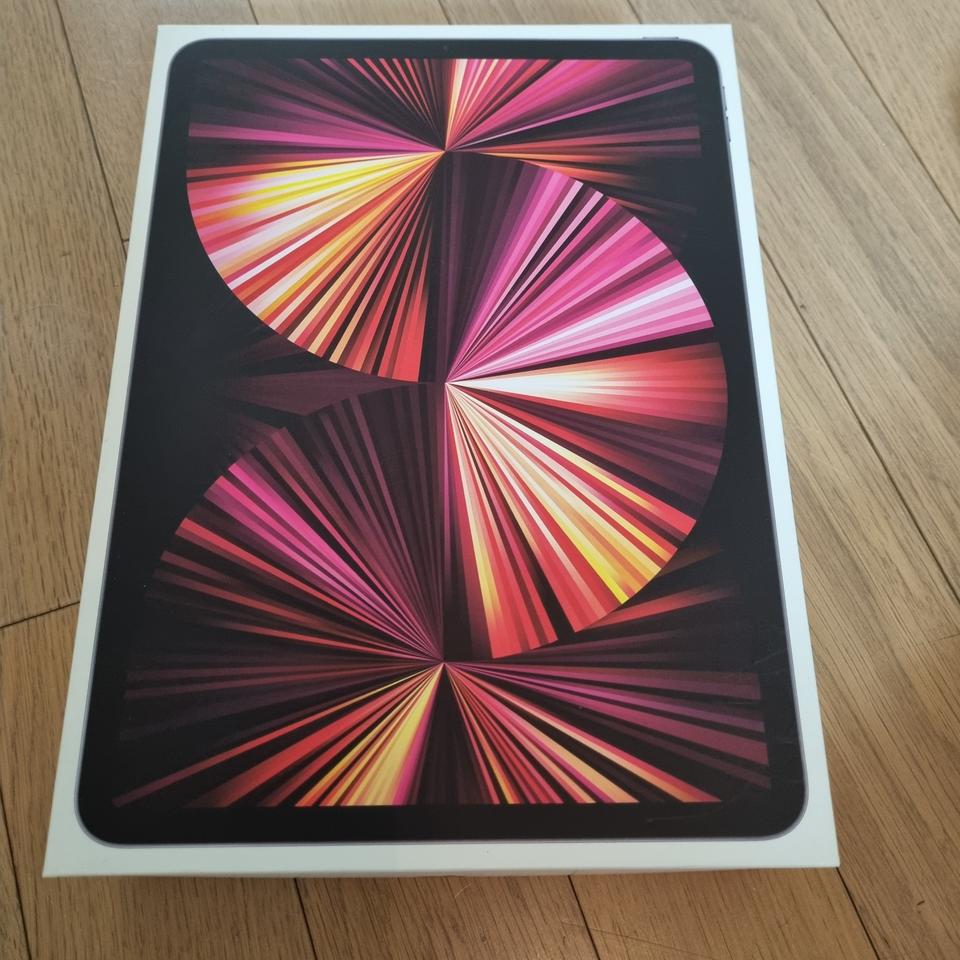 아이패드 프로11인치 3세대 m1 128g  새상품급