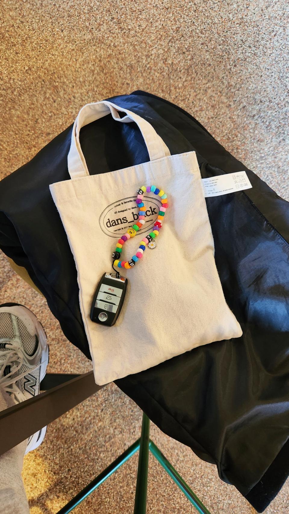 비비드볼 핸드폰줄/키링