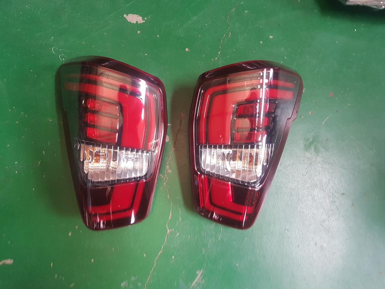 렉스턴스포츠 LED 후미등세트 1대분