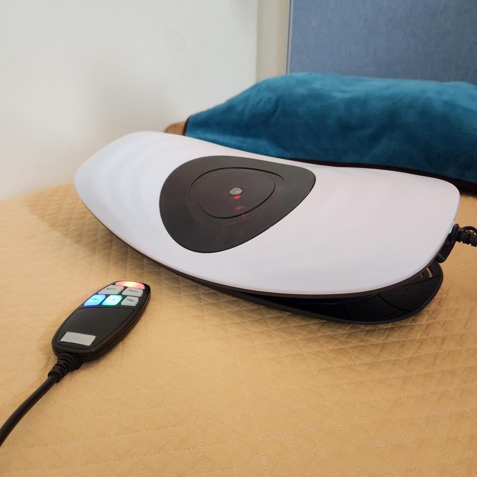 핏테라 허리펴 허리마사지기