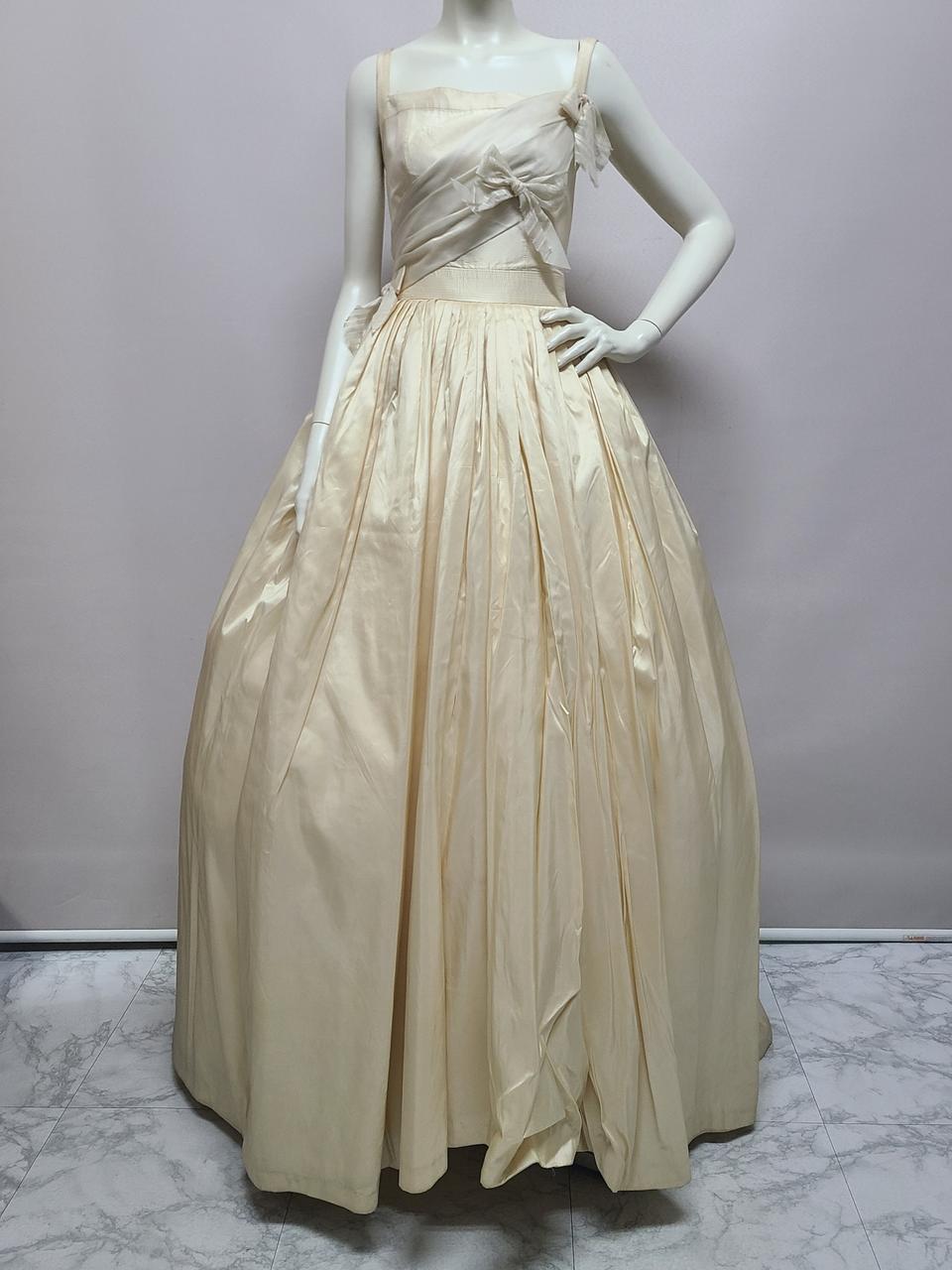 C-138번/연주드레스/44-66호가봉가능