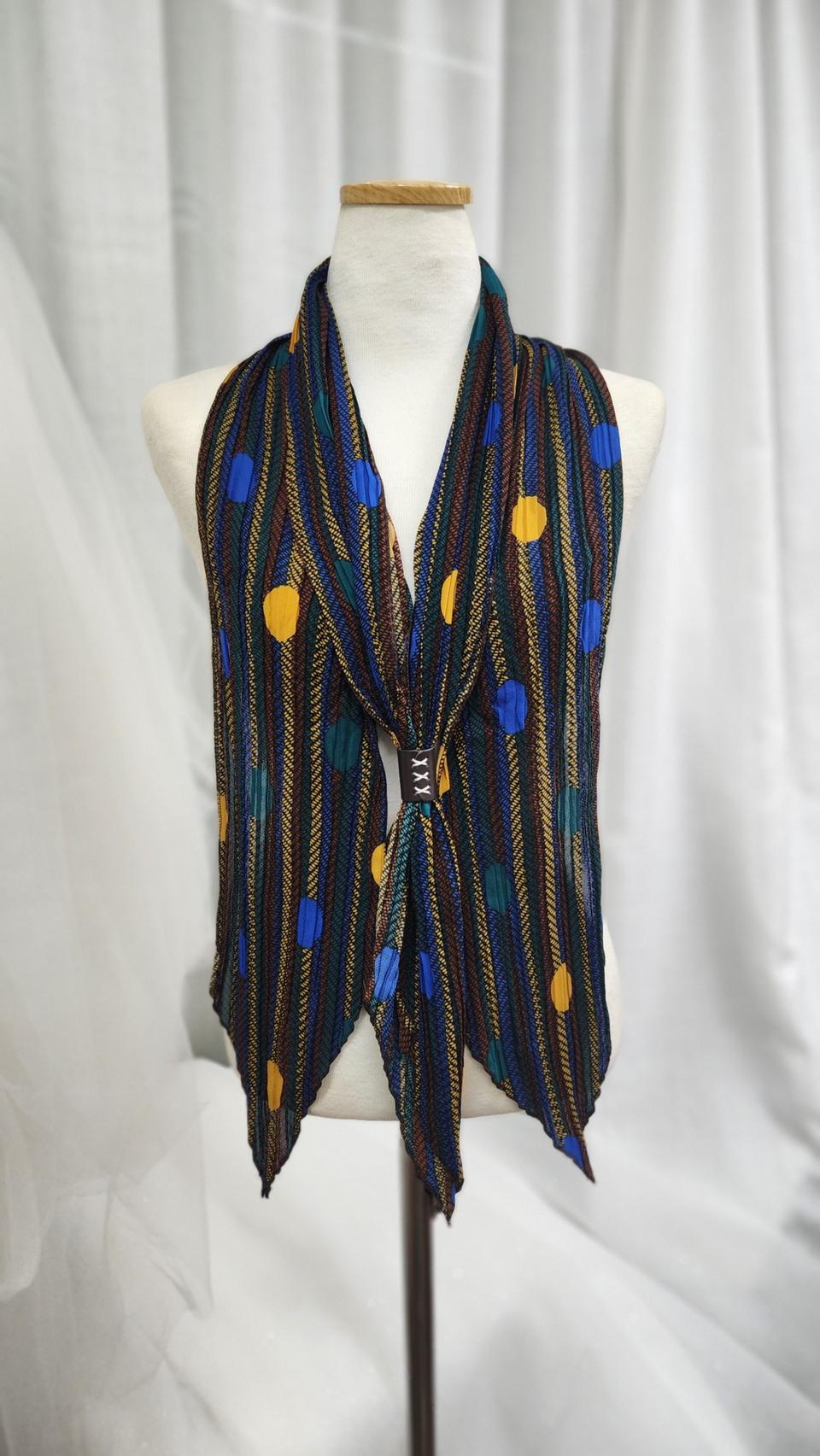 스카프 머플러 플리츠 주름 타이 목 가죽끈 장식 코디 다양한 컬러