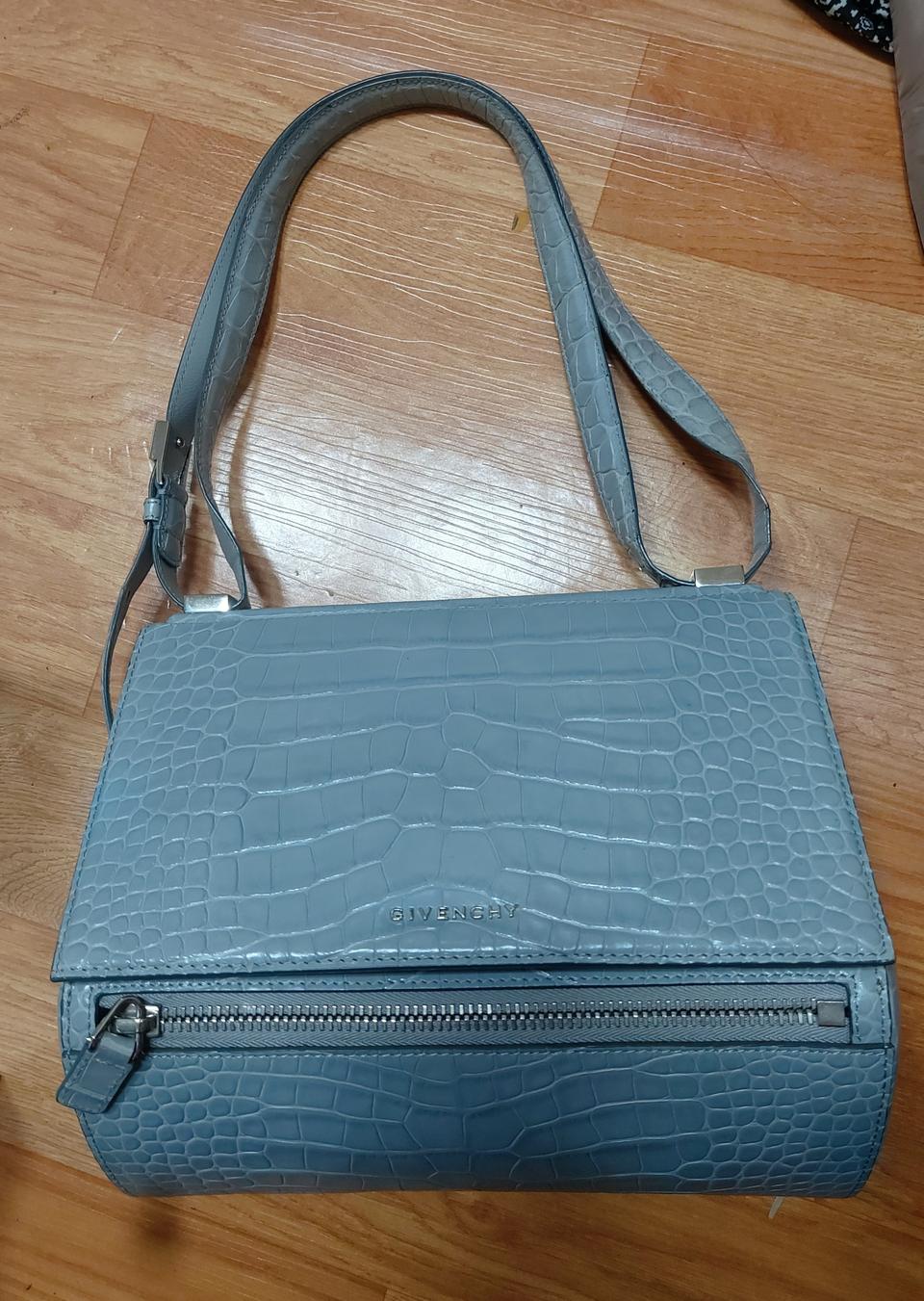 지방시 판도라 박스 라지