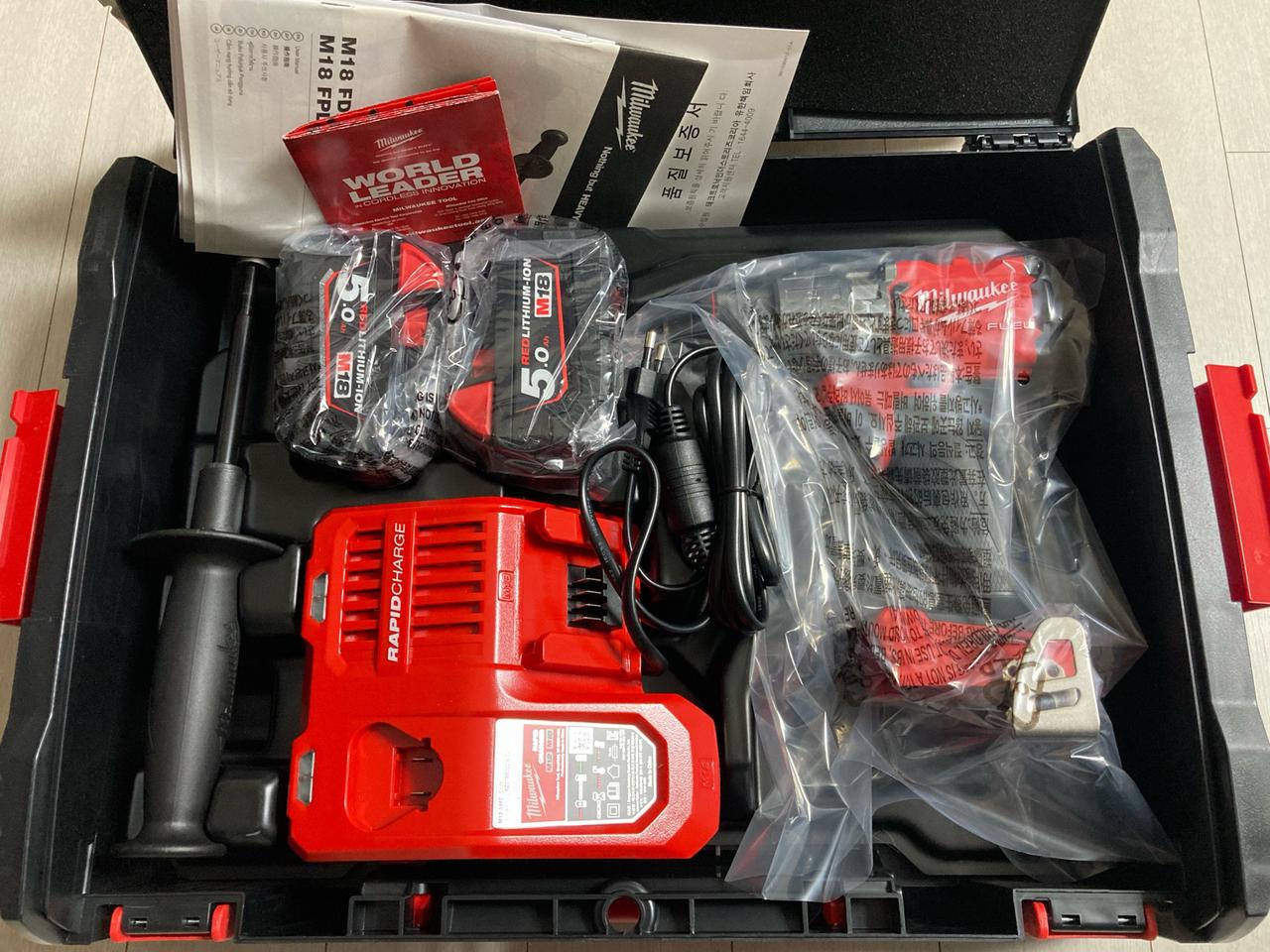 밀워키해머드릴 m18-fpd2