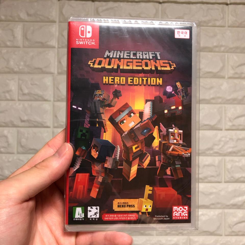 (미개봉) 닌텐도 스위치 마인크래프트 던전스 히어로 에디션 판매합니다.