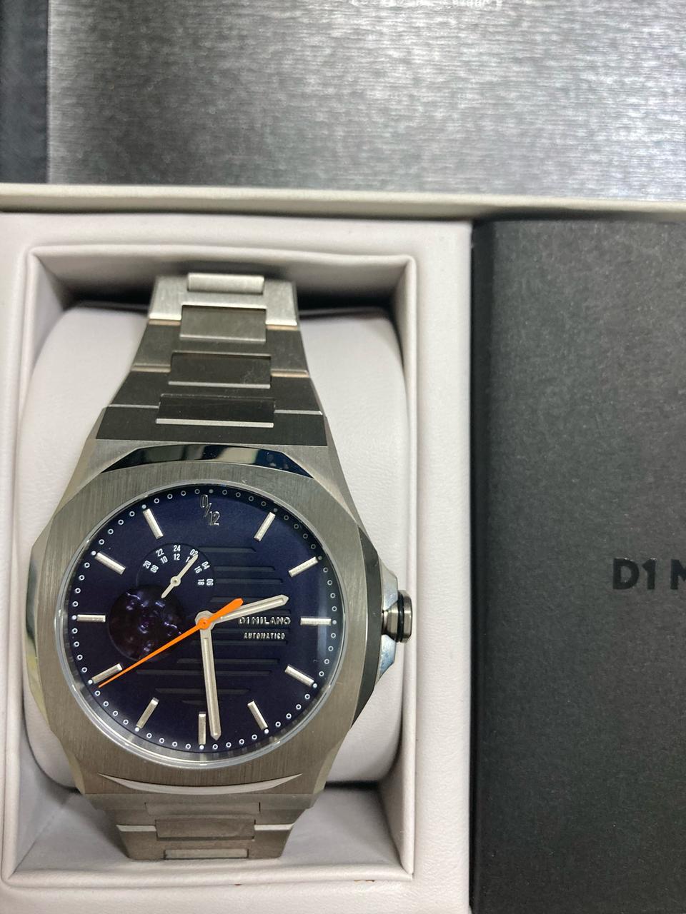 D1 밀라노 오토매틱 시계(lnbj01) 가격후려칩니다