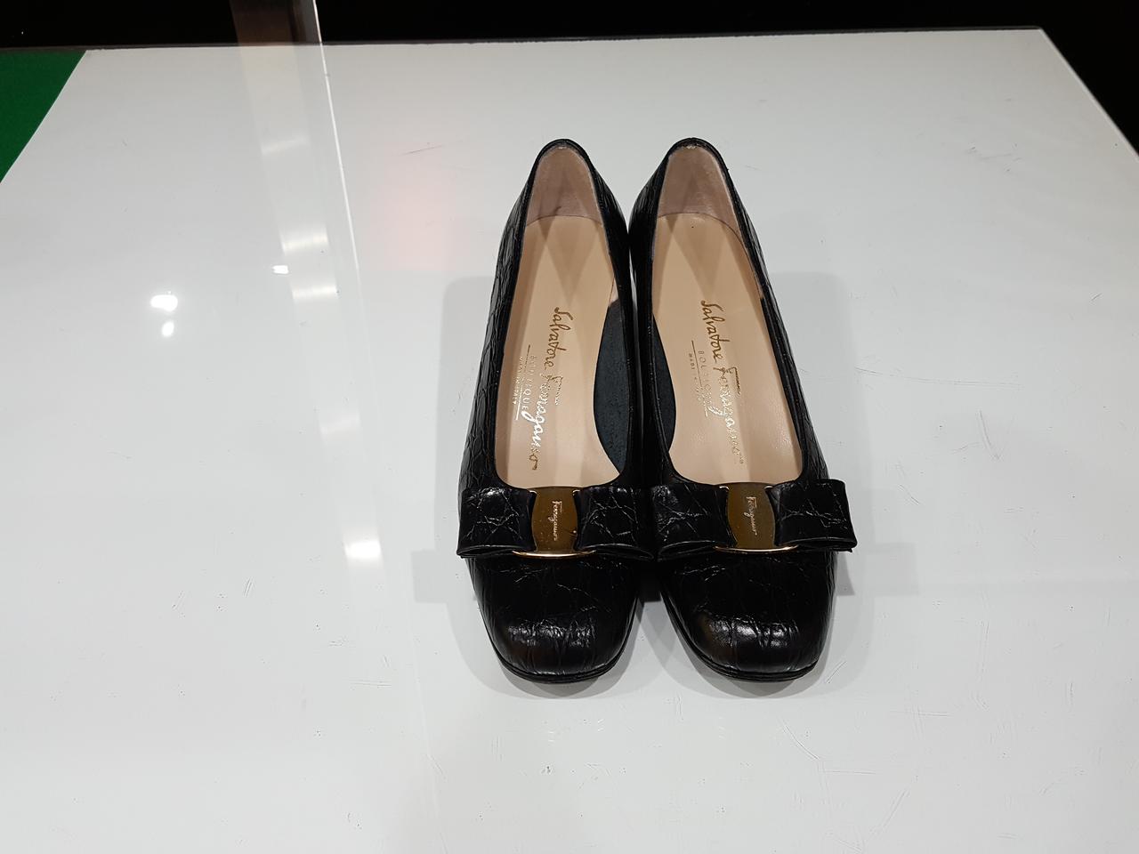 <정품> 페라가모 바라구두(87) 6 2/1c(235)