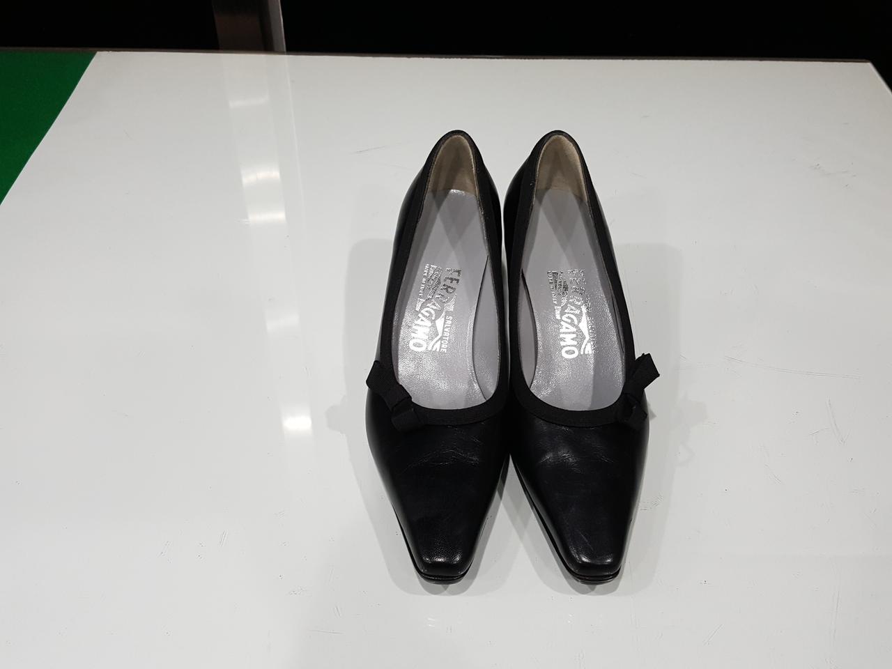 <정품> 페라가모 구두(93) 4 2/1c(215)