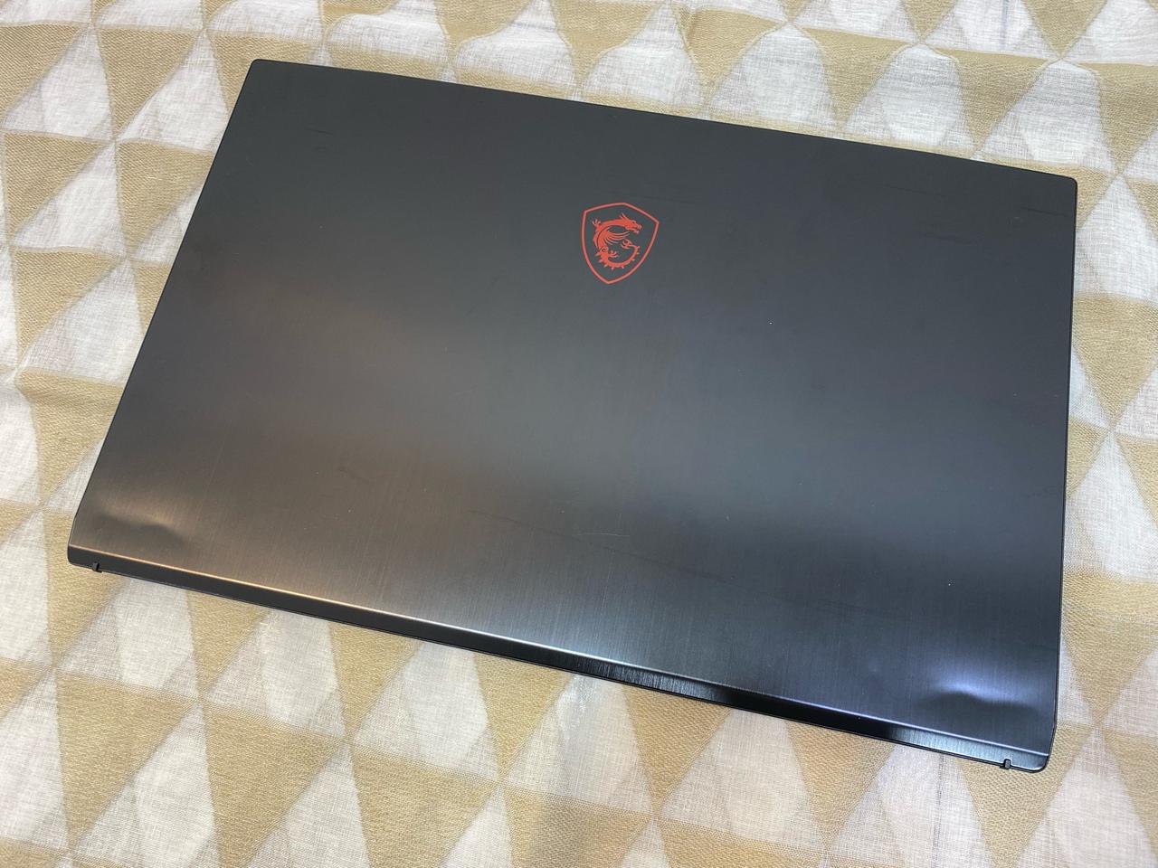 MSI 게이밍 노트북 (GF75 Thin 10SC) 판매합니다.