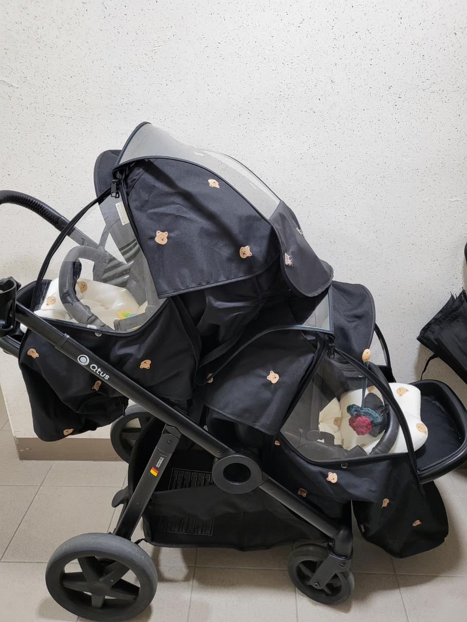 큐터스 쌍둥이 디럭스 유모차 팝니다.