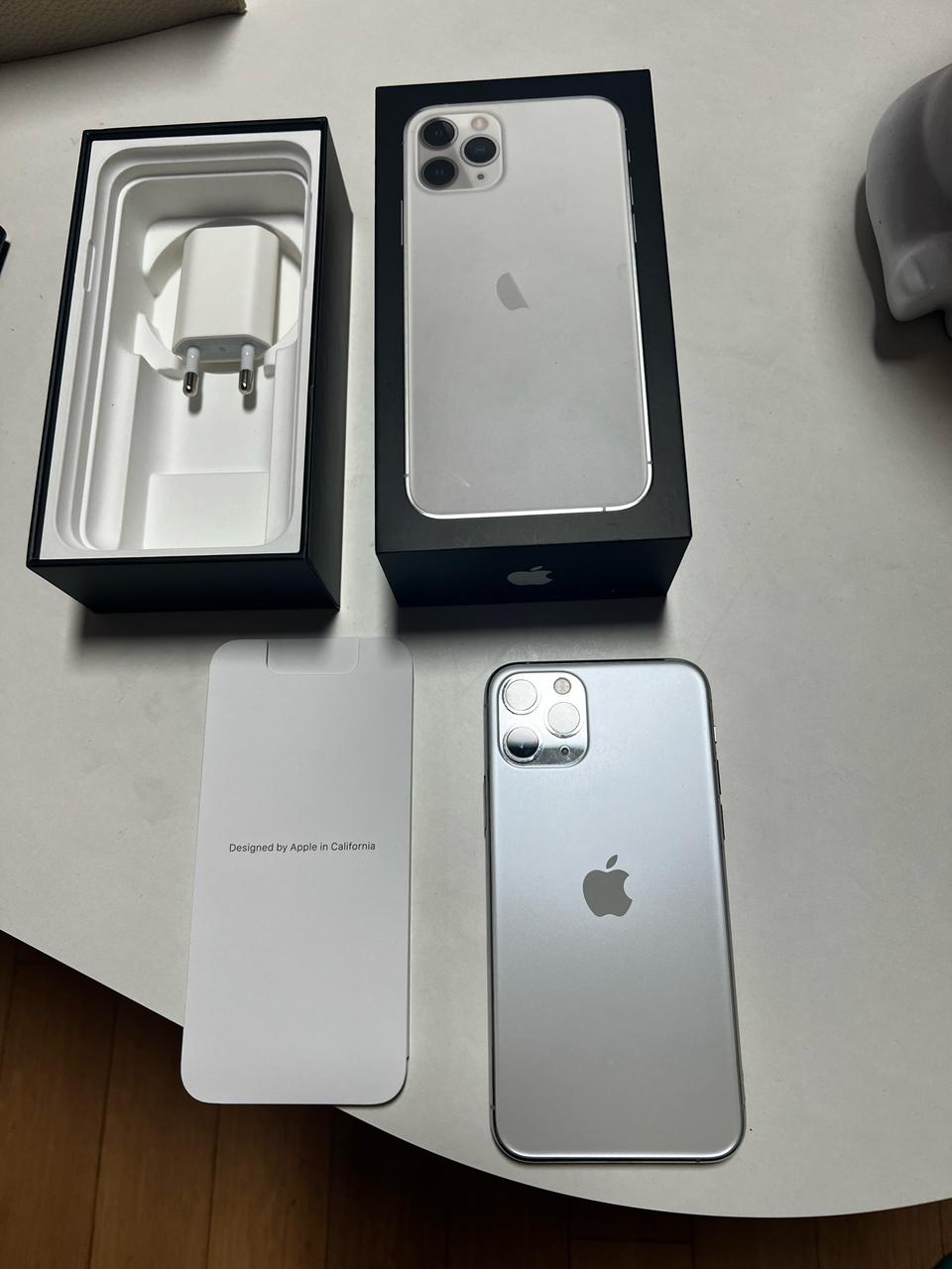 아이폰11 PRO 프로 256 실버 정상해지 판매