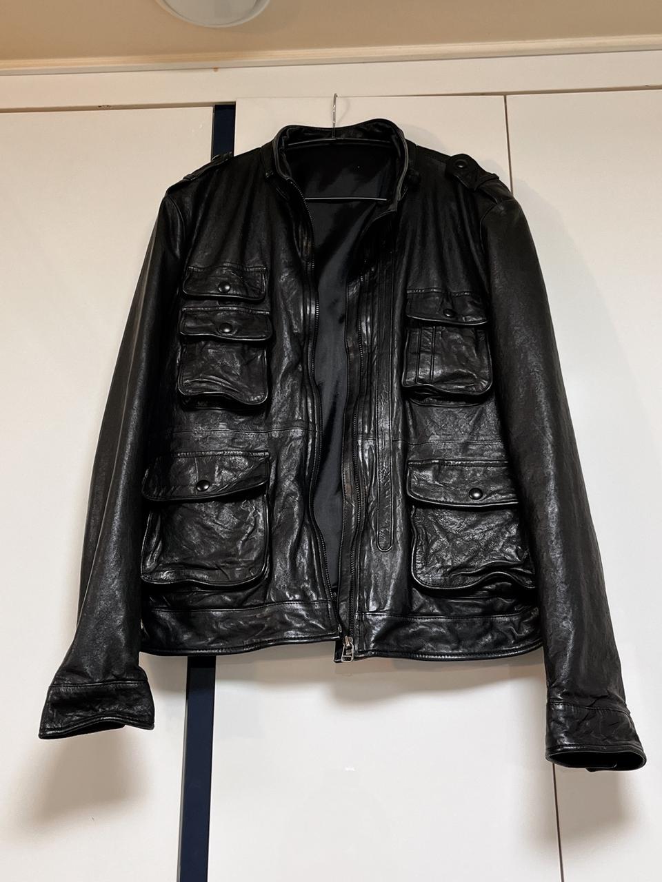 강남 가로수길 이태리 양가죽자켓 105사이즈 급처합니다!!! 새상품급 