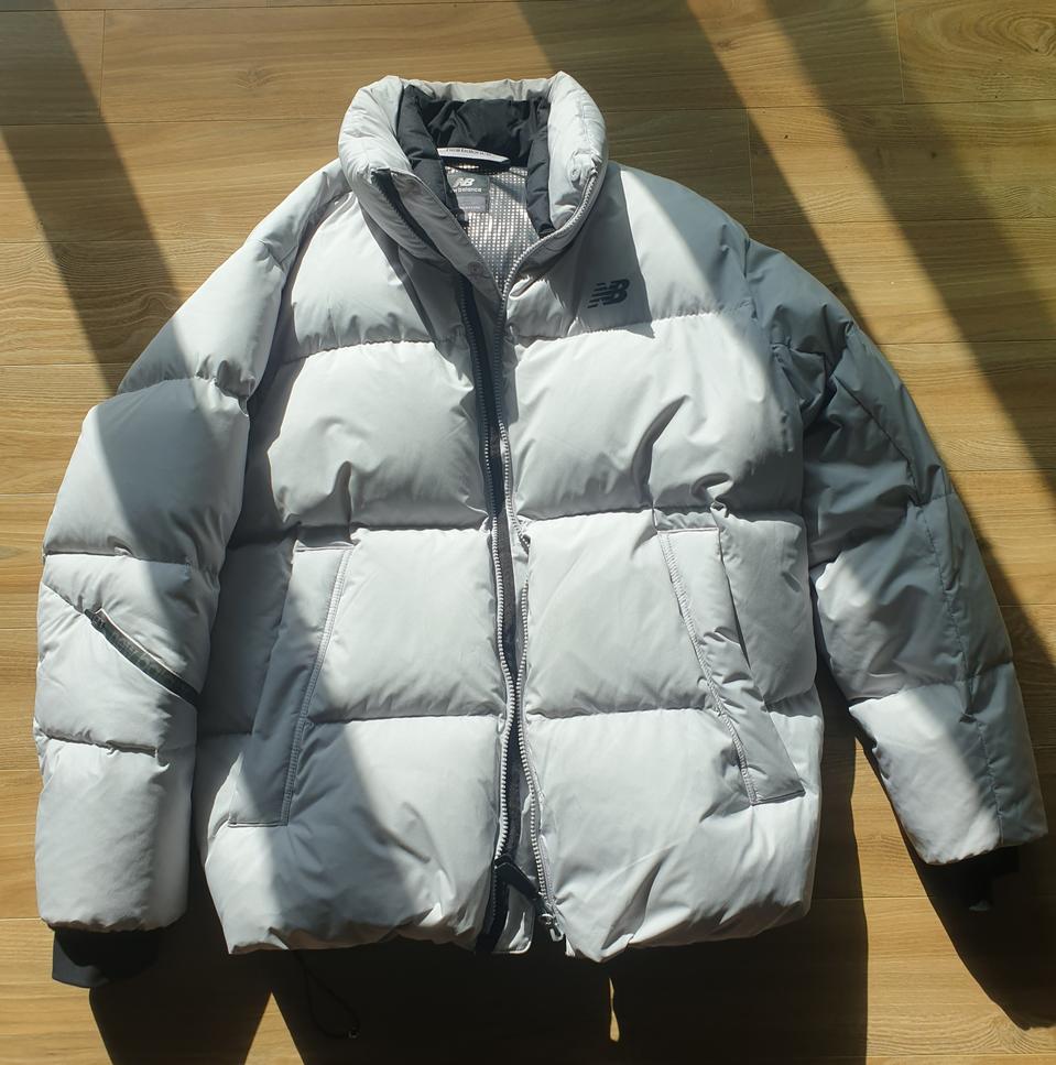 뉴발란스  구스다운(100)2만↓