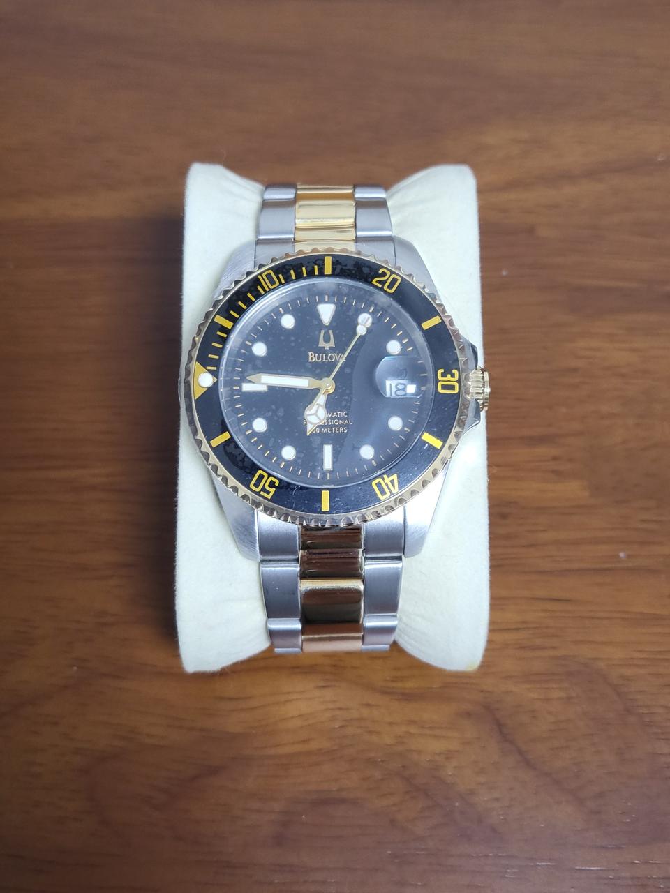 BULOVA 부로바 서브마리너 판매해요.(39mm 오토매틱)