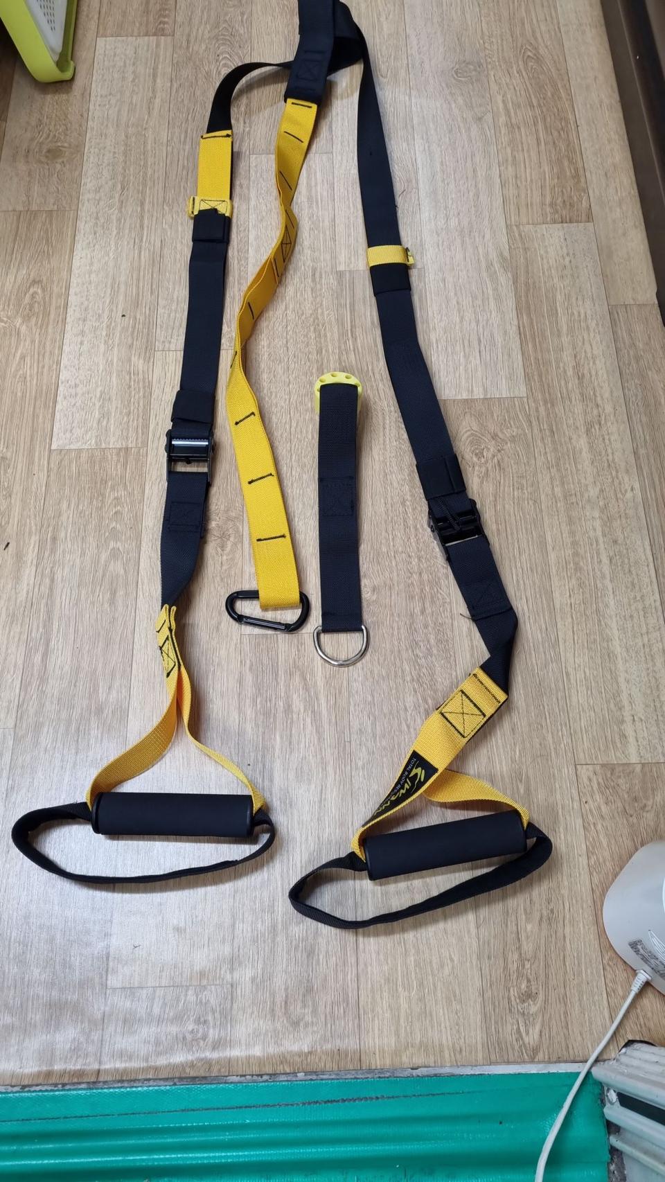 아이워너서스펜션