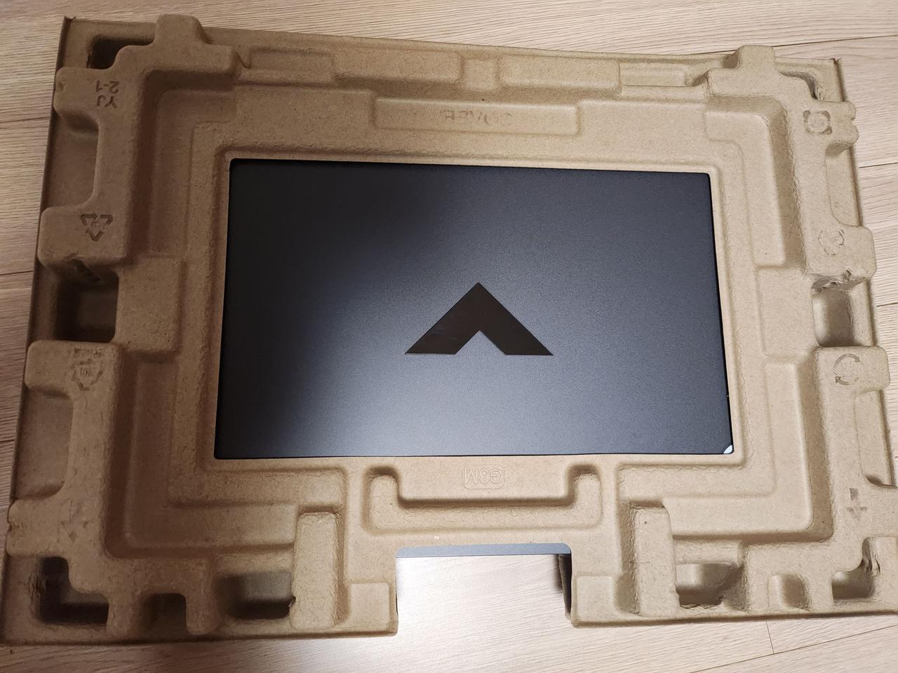 HP 빅터스16 16인치 GTX3060 40GB 게이밍 노트북 팝니다.