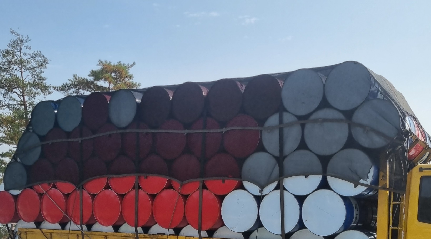 드럼통 철드럼 공드럼 스틸드럼 폐드럼 삽니다.