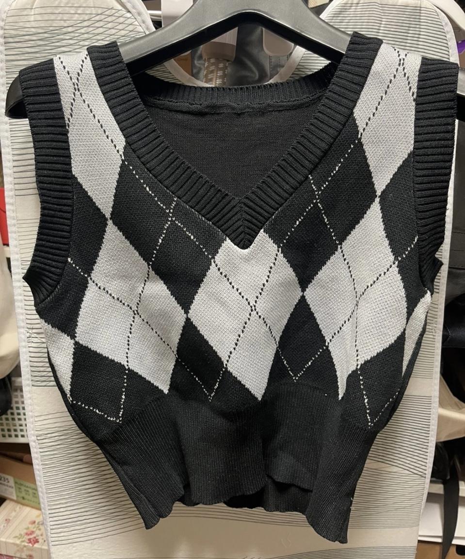 아가일 니트조끼