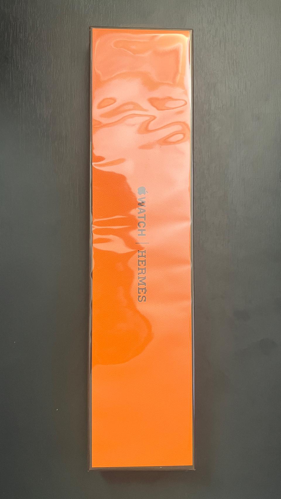 애플워치 에르메스 아뜰라주 누아르 싱글투어