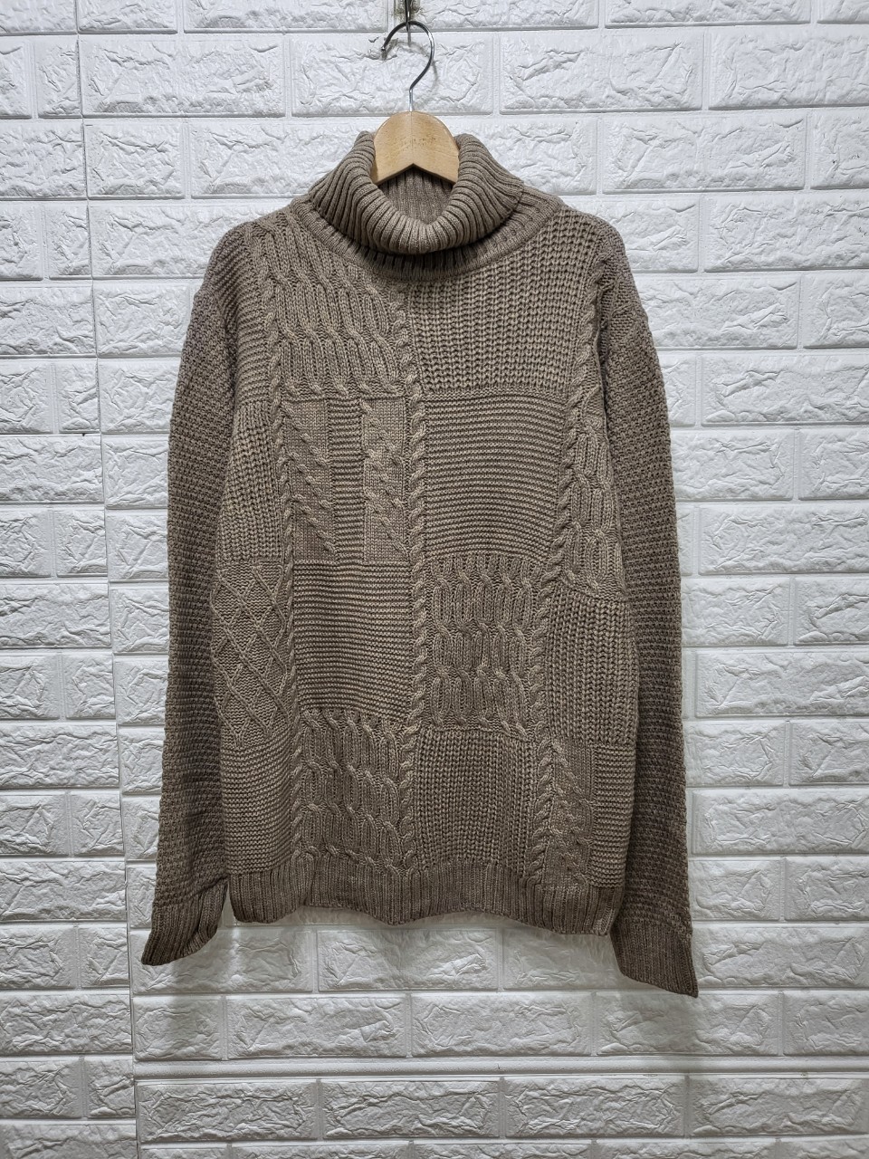 다양한 짜임 폴라니트