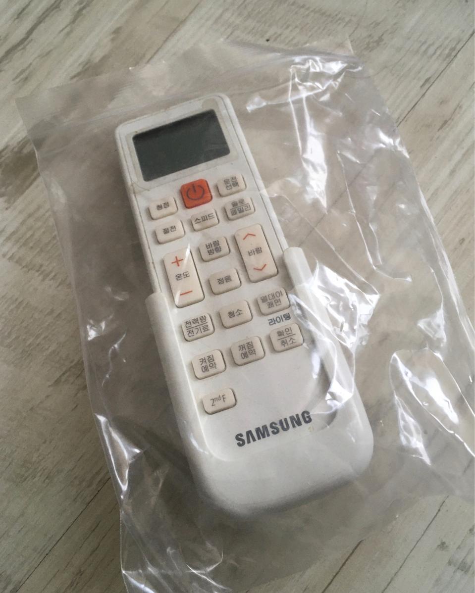 삼성 에어컨 리모컨 (스탠드용)