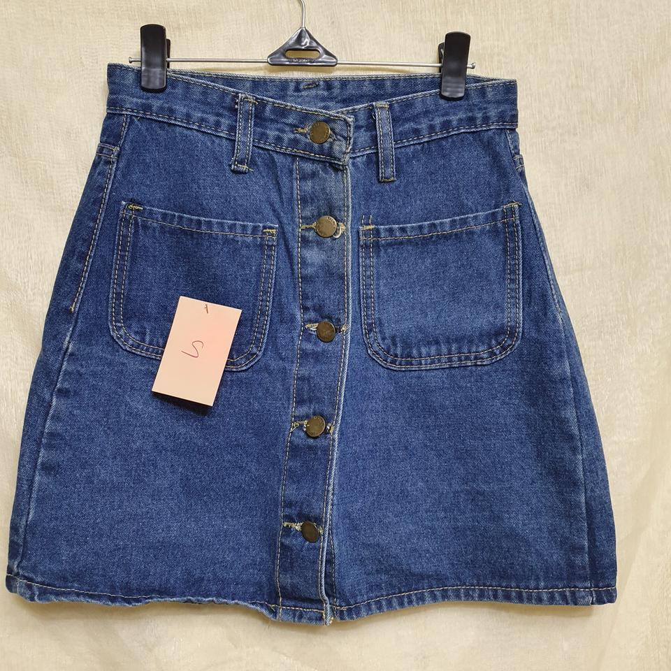 앞단추 스커트 s