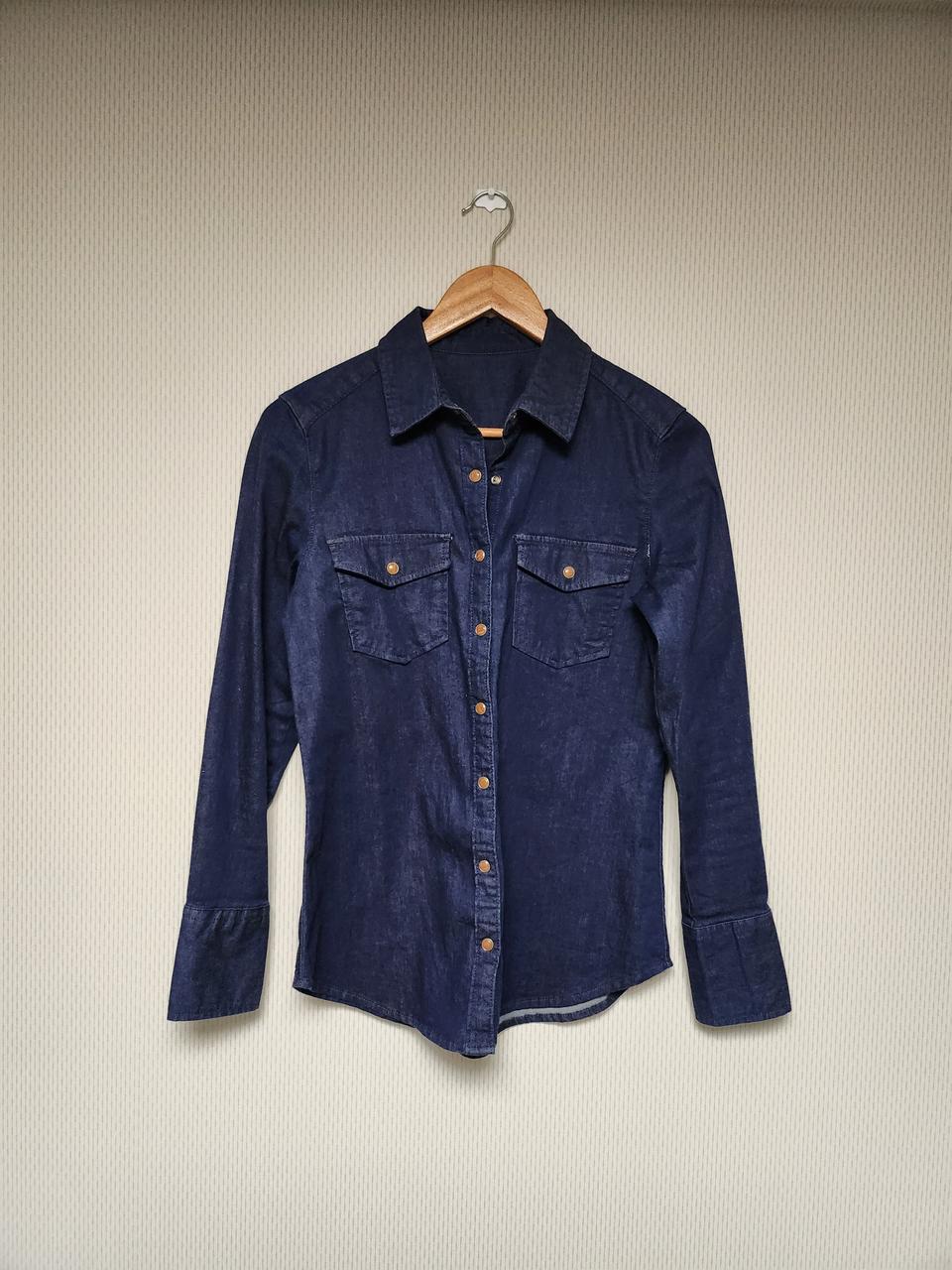 데님 포인트 버튼 셔츠