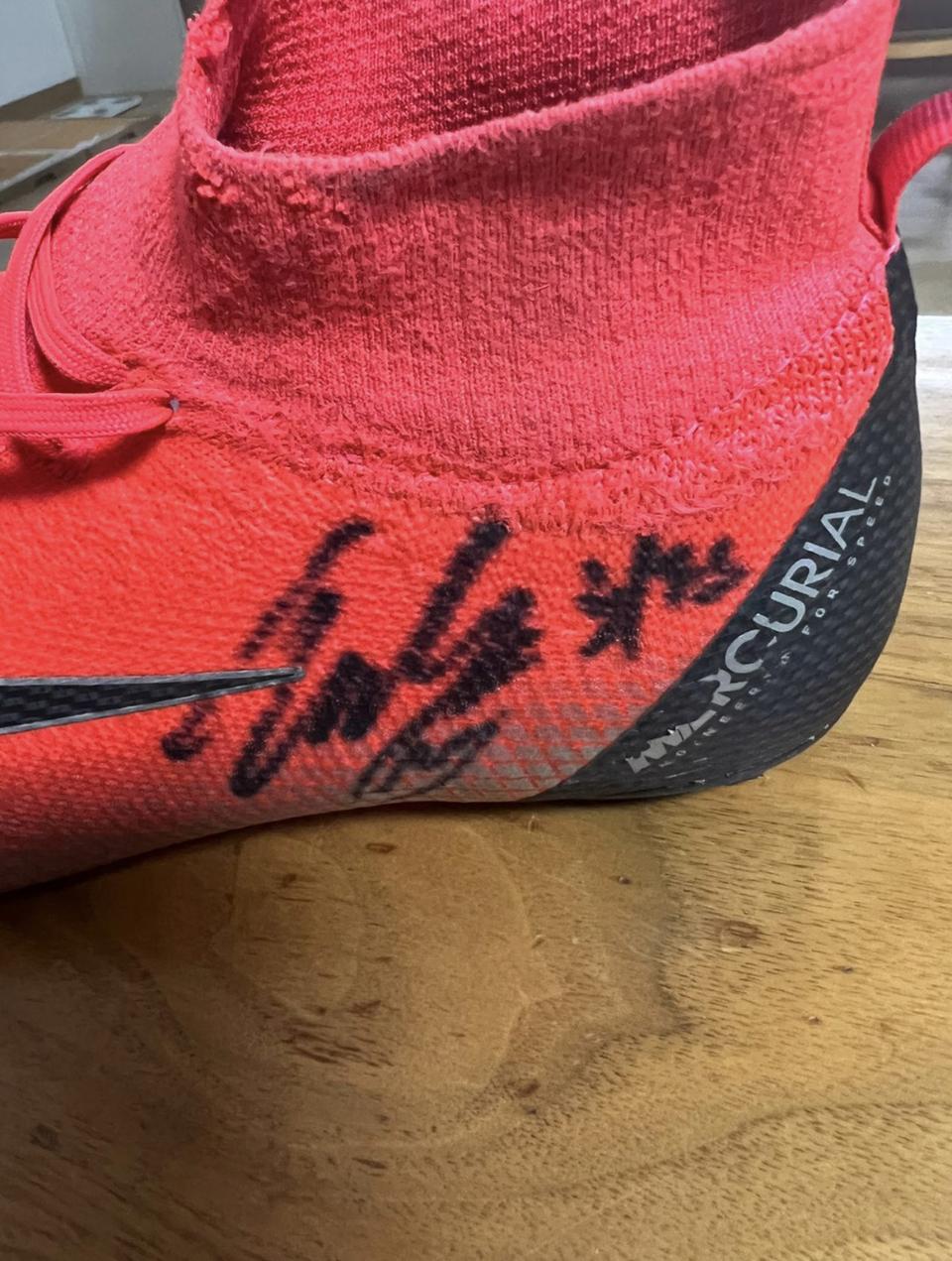 나이키 아동용 축구화 (황희찬 싸인), 240