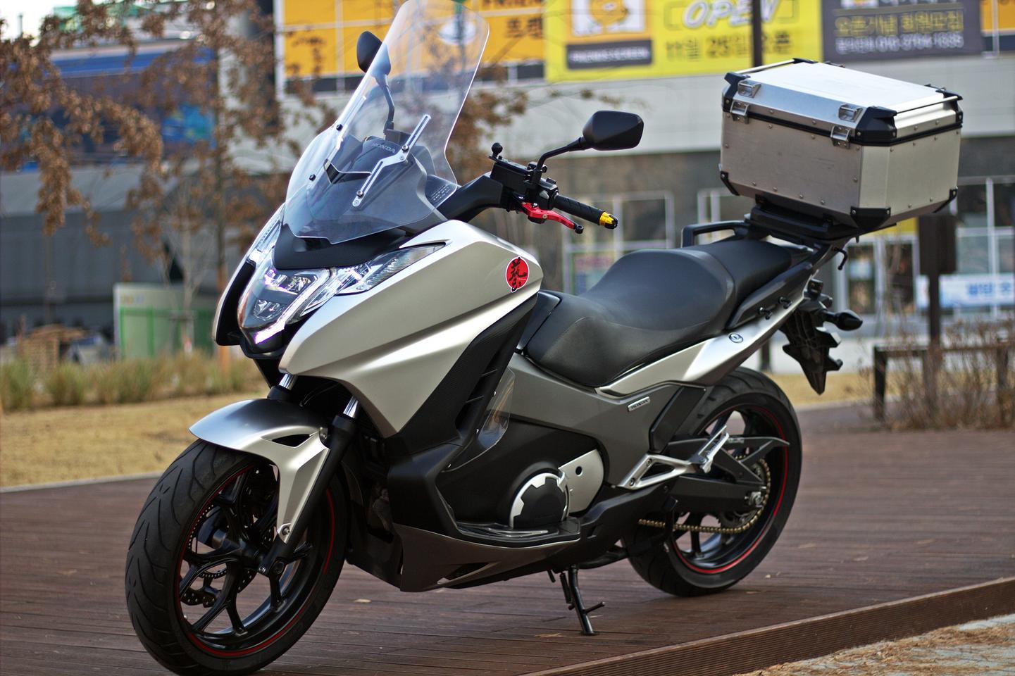 혼다 2018년 인테그라750 DCT ABS 판매합니다