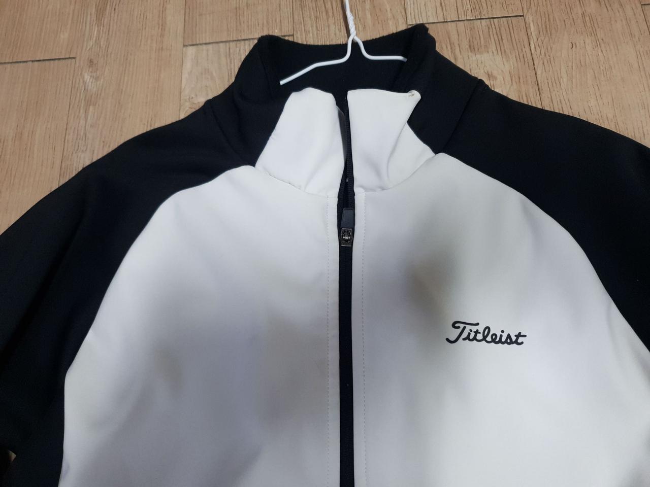 타이틀리스트 기모집업 100사이즈