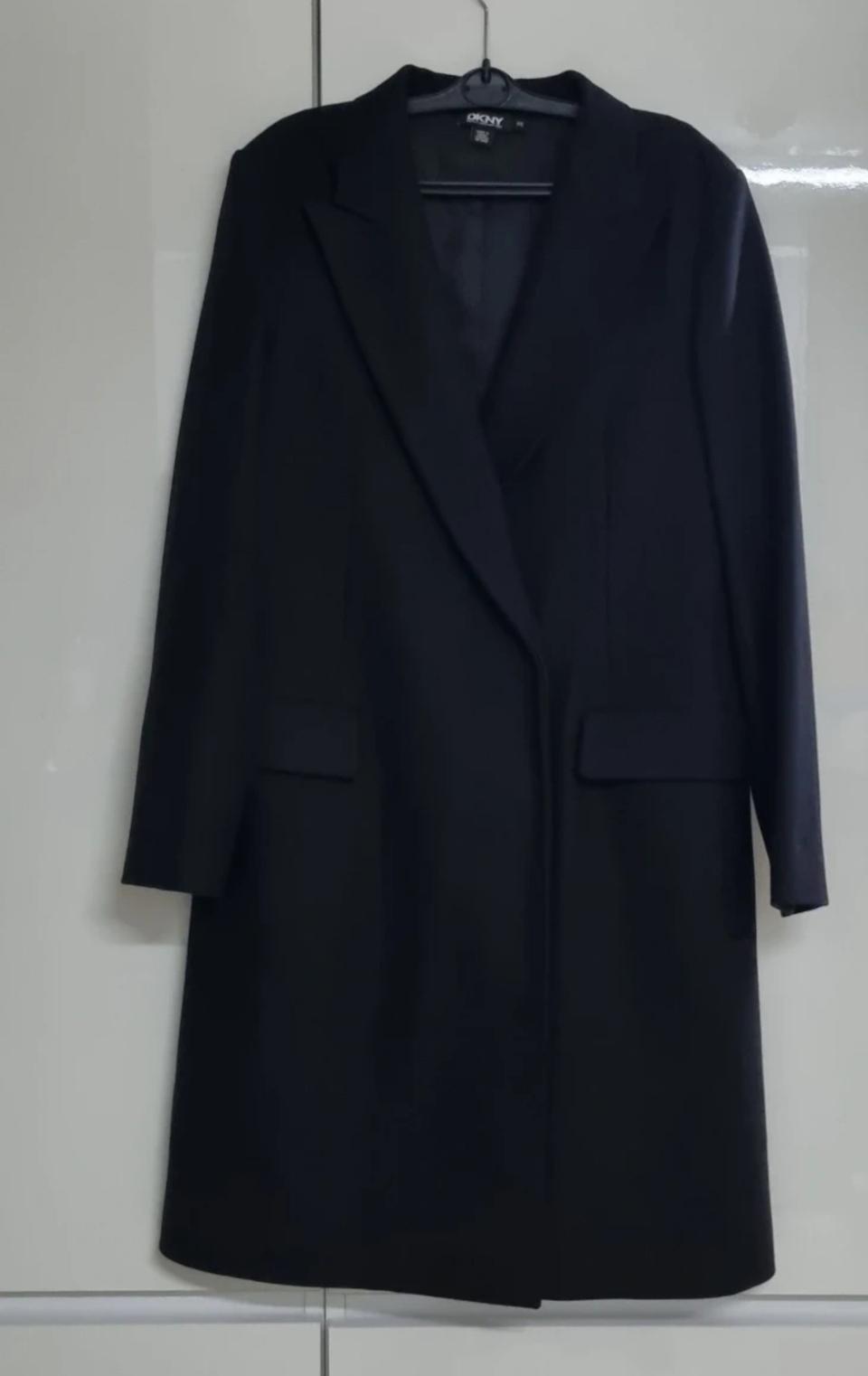 여성 DKNY 코트 p/s (프리사이즈)오버핏 블랙 코트