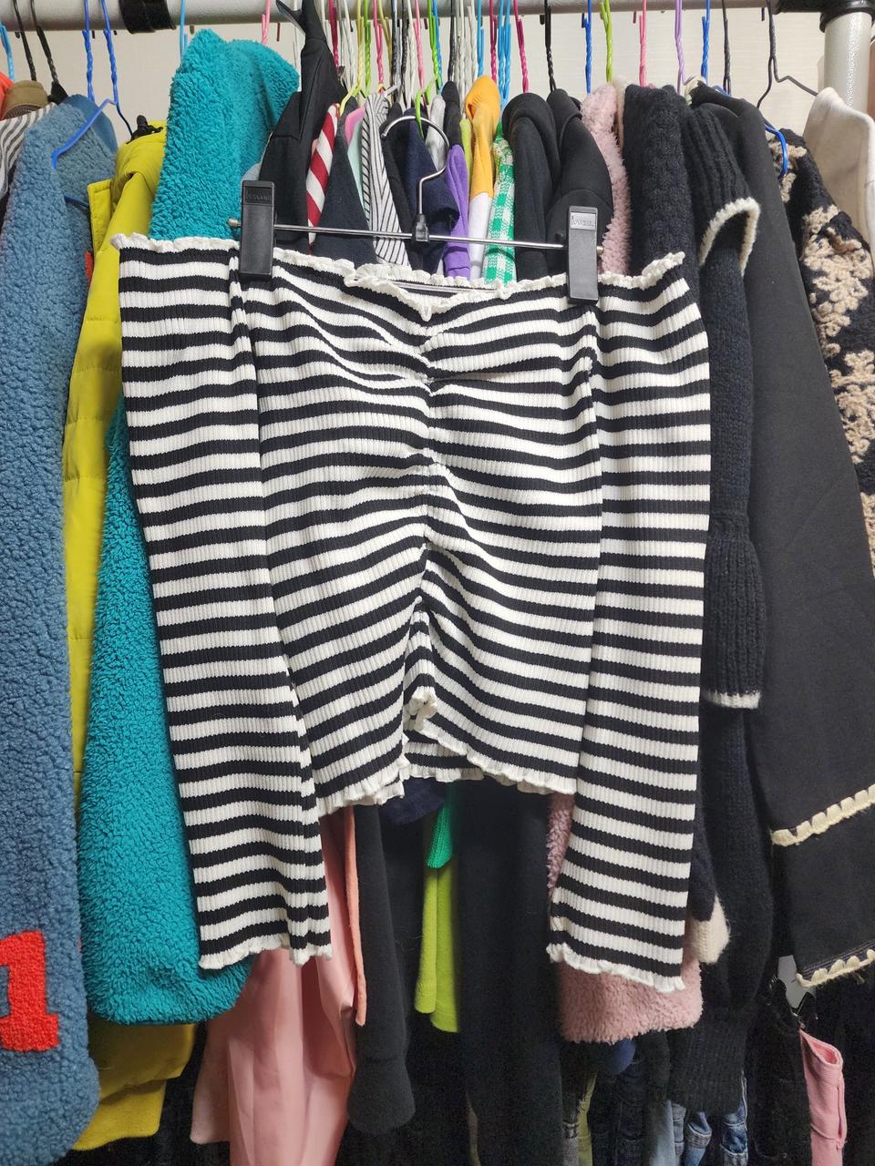 단가라 오픈숄더 니트