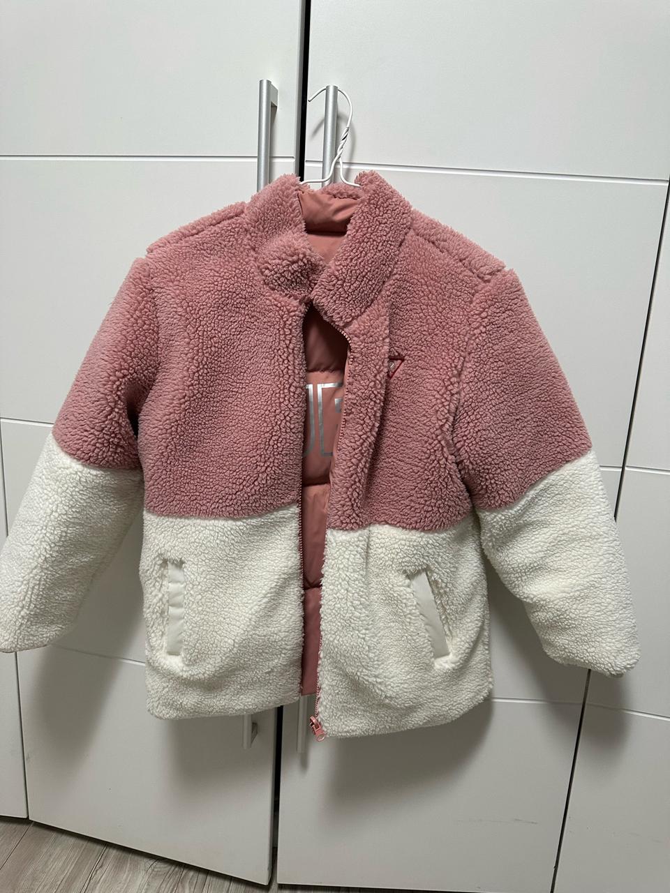 게스 리버시블 뽀글이 패딩 핑크