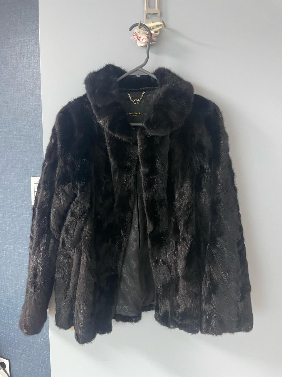 크로커다일 레이디스 모피 코트 95사이즈