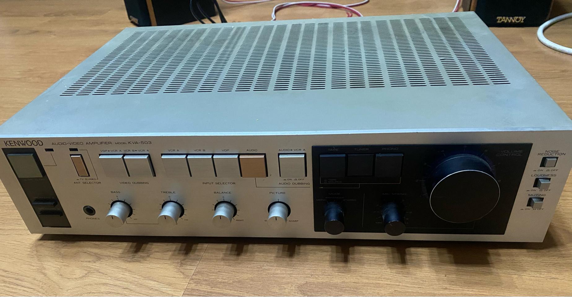 캔우드 인티앰프(일제)