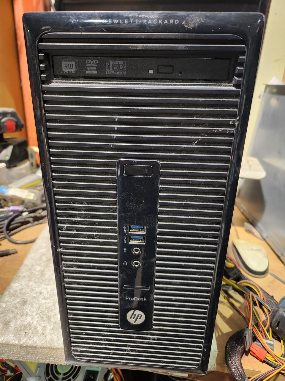 본체 hp i3 4340 8기가 gt630 ssd120급처분