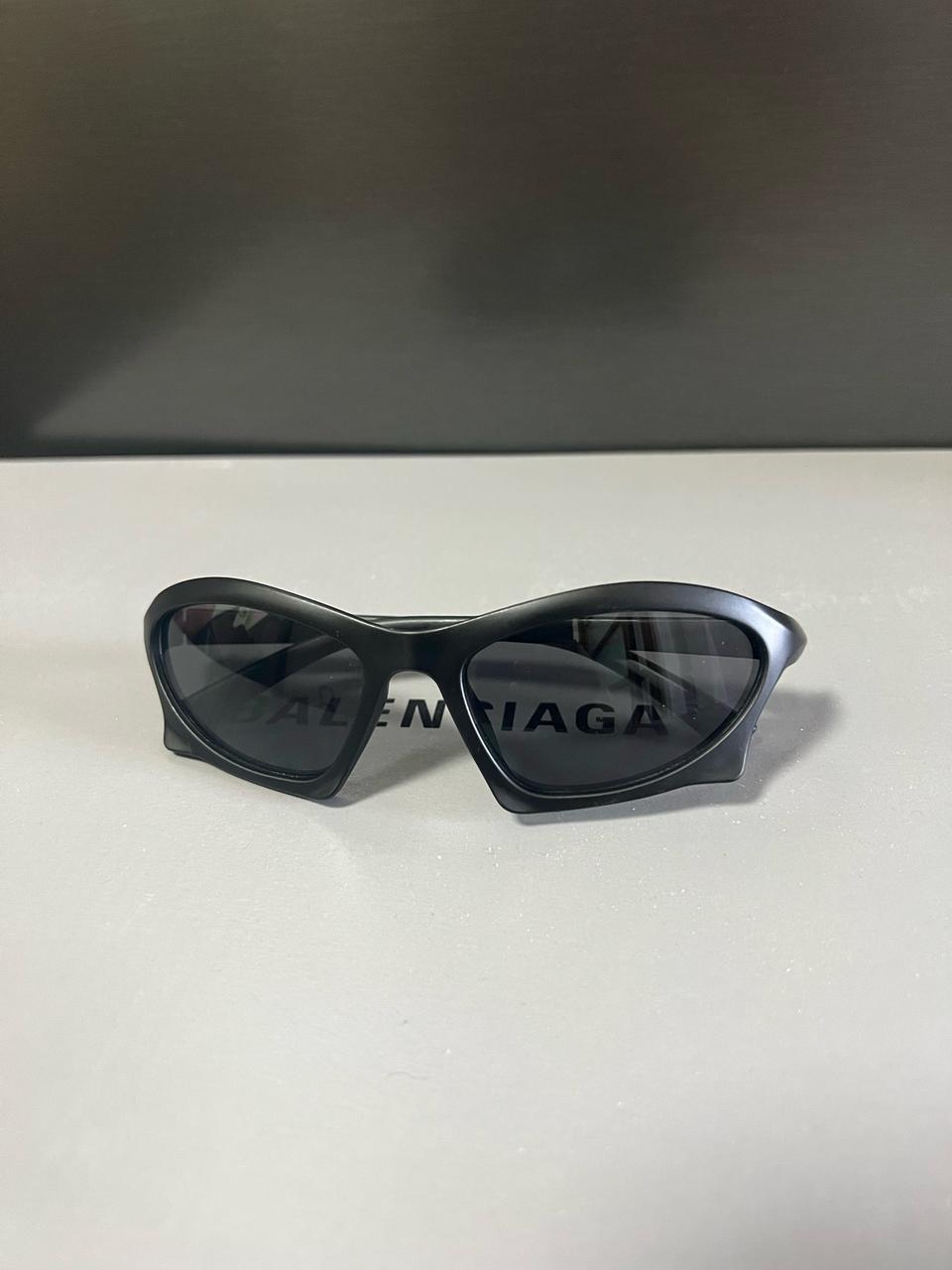 발렌시아가맛 배트st 퍼렐 윌리엄스 선글라스 무광 블랙